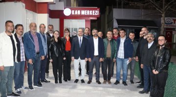 Kayseri'de Öğretmenler İftardan Sonra Kanser Hastası Çocuklar İçin Kan Bağışı Yaptı