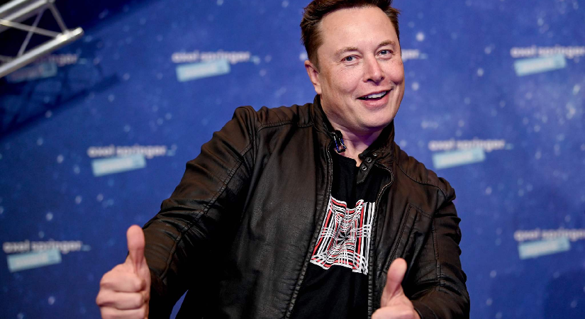 Elon Musk, Şimdi de Starlink ile Uçaklara Kablosuz İnternet Hizmeti Sağlamanın Peşinde