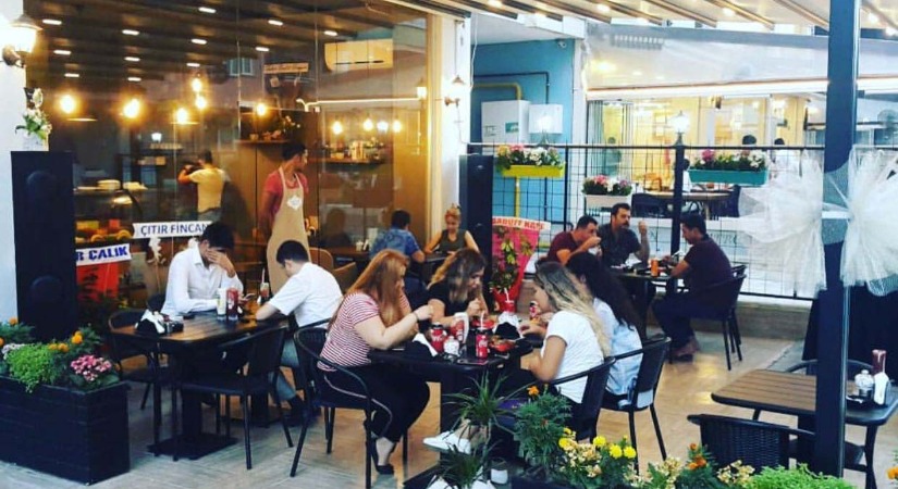 Tarihi Ortaköy Kumpircisi Bayiliği ile dükkan açabilirsiniz!